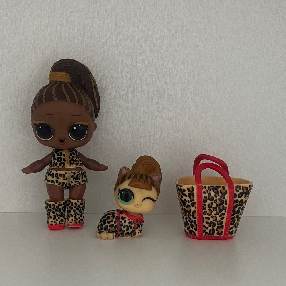LOL doll Fierce Babe with matching pet